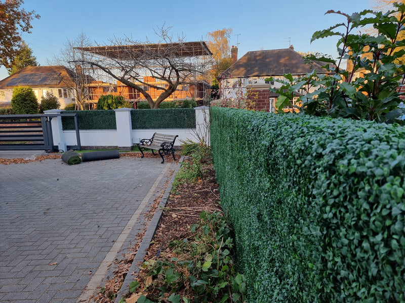 artificial hedge fence